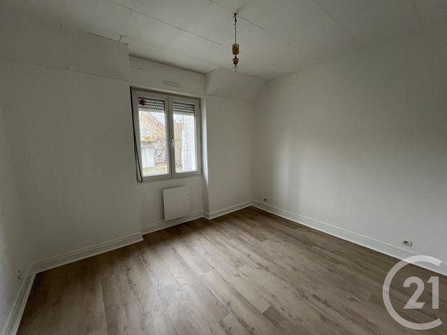 Appartement T3 &agrave; louer - 3 pi&egrave;ces - 45 m2 - St Maur - 36 - CENTRE