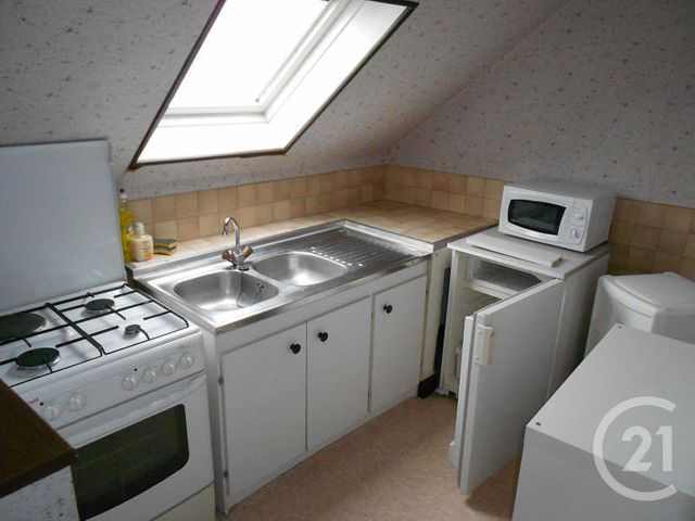 Appartement T2 &agrave; louer - 2 pi&egrave;ces - 36,54 m2 - Issoudun - 36 - CENTRE