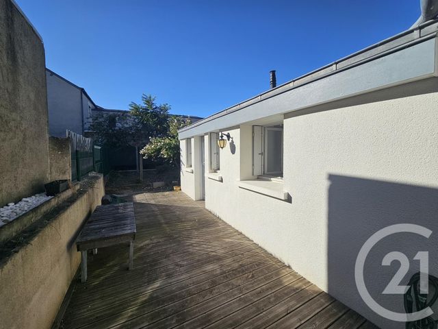 Maison &agrave; louer - 3 pi&egrave;ces - 89,94 m2 - Chateauroux - 36 - CENTRE
