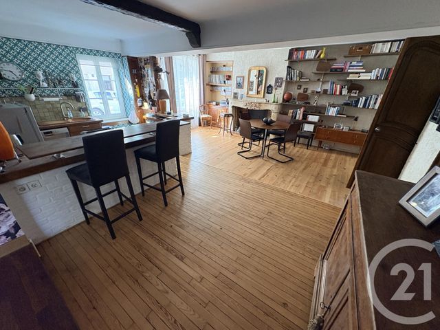 Maison &agrave; vendre - 8 pi&egrave;ces - 170,85 m2 - Issoudun - 36 - CENTRE