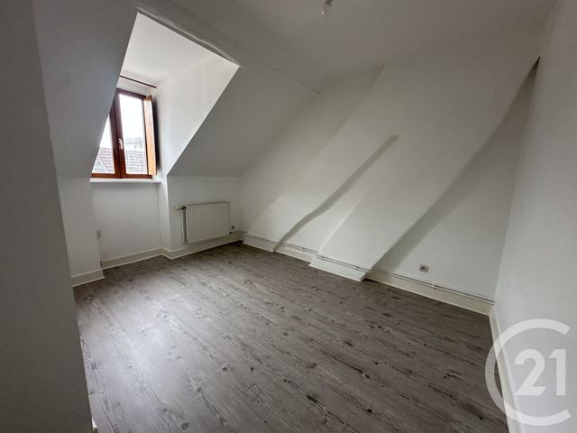 Appartement T2 &agrave; louer - 2 pi&egrave;ces - 36,80 m2 - Chateauroux - 36 - CENTRE