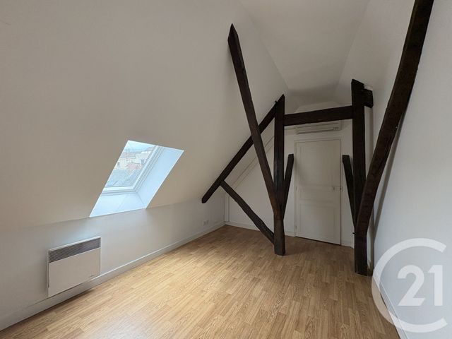 Appartement T3 &agrave; louer - 3 pi&egrave;ces - 69,27 m2 - Chateauroux - 36 - CENTRE