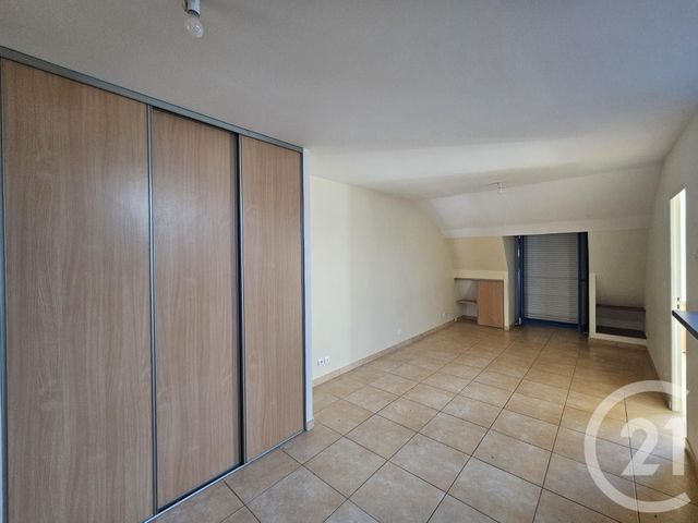 Appartement T2 &agrave; louer - 2 pi&egrave;ces - 46 m2 - Chateauroux - 36 - CENTRE