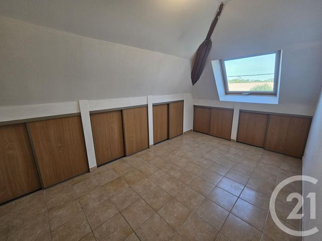 Appartement T3 &agrave; louer - 3 pi&egrave;ces - 87,60 m2 - Chateauroux - 36 - CENTRE