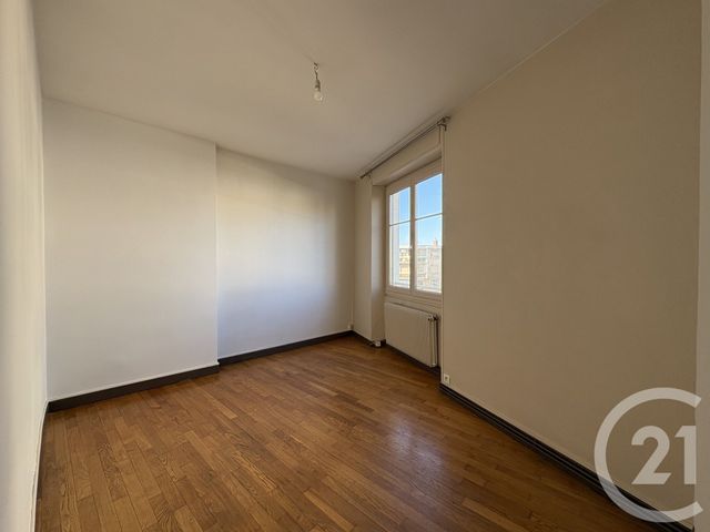 Appartement T3 &agrave; louer - 3 pi&egrave;ces - 49,75 m2 - Chateauroux - 36 - CENTRE