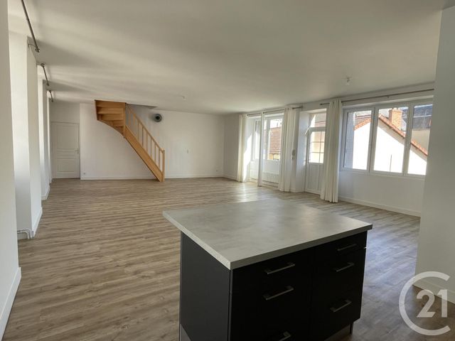 Appartement F4 à vendre - 4 pièces - 133 m2 - Chateauroux - 36 - CENTRE