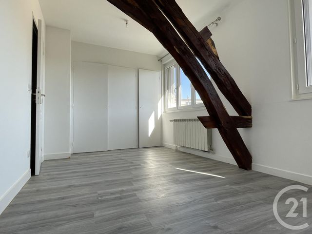 Appartement F4 à vendre - 4 pièces - 133 m2 - Chateauroux - 36 - CENTRE