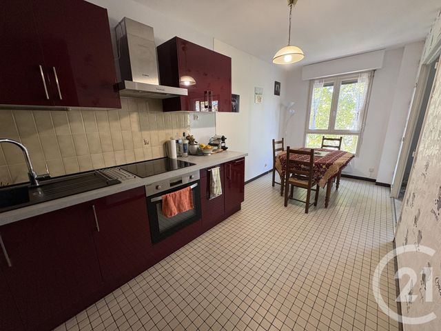 Appartement T2 à vendre - 3 pièces - 69,71 m2 - Chateauroux - 36 - CENTRE