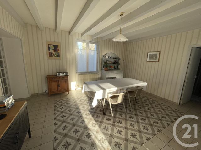 Maison à vendre - 6 pièces - 208 m2 - Montchevrier - 36 - CENTRE