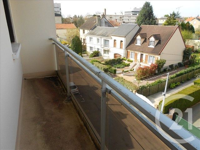 Appartement à louer - 3 pièces - 59 m2 - Chateauroux - 36 - CENTRE