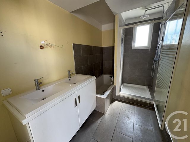 Maison à vendre - 4 pièces - 106,59 m2 - Chateauroux - 36 - CENTRE