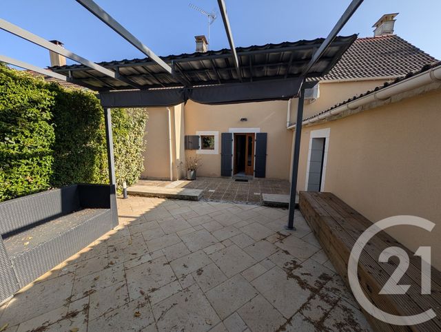 Maison &agrave; vendre - 5 pi&egrave;ces - 240 m2 - Ambrault - 36 - CENTRE