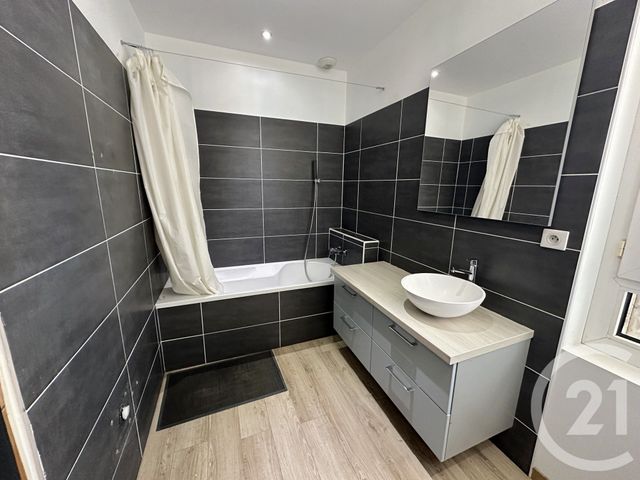 Maison à vendre - 4 pièces - 133 m2 - Chateauroux - 36 - CENTRE