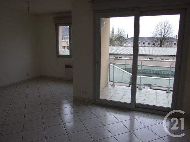 Appartement F1 à louer - 1 pièce - 28 m2 - Chateauroux - 36 - CENTRE