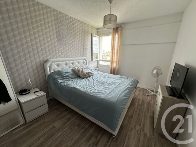 Appartement T3 à vendre - 3 pièces - 77,01 m2 - Chateauroux - 36 - CENTRE