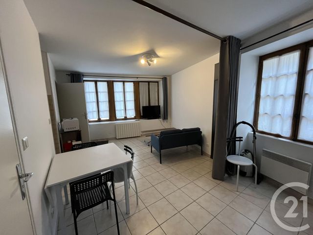 Appartement Studio à louer - 1 pièce - 24,69 m2 - Chateauroux - 36 - CENTRE