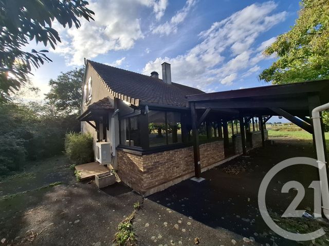 Maison à vendre - 7 pièces - 150 m2 - Celon - 36 - CENTRE