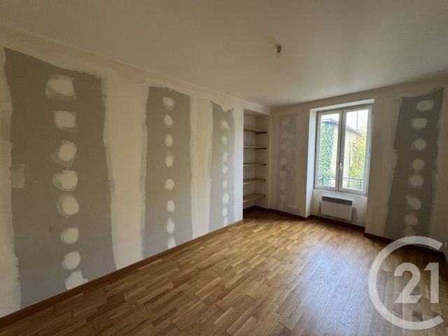 Maison à vendre - 6 pièces - 183,14 m2 - Neuvy St Sepulchre - 36 - CENTRE