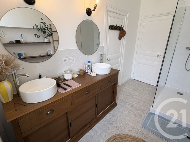 Maison &agrave; vendre - 5 pi&egrave;ces - 130 m2 - Chateauroux - 36 - CENTRE