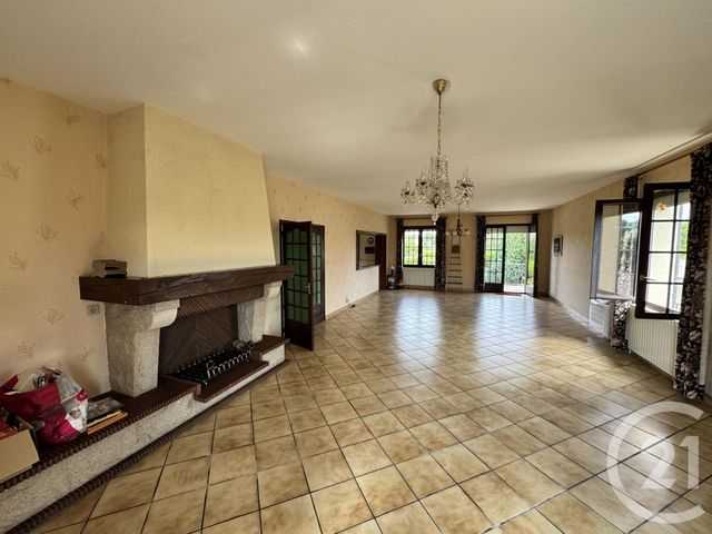 Maison à vendre - 7 pièces - 240 m2 - Ardentes - 36 - CENTRE