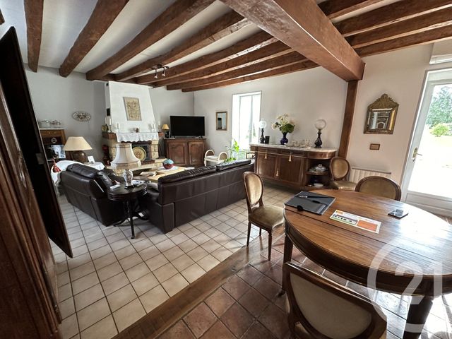 Maison à vendre - 6 pièces - 150 m2 - Neuillay Les Bois - 36 - CENTRE