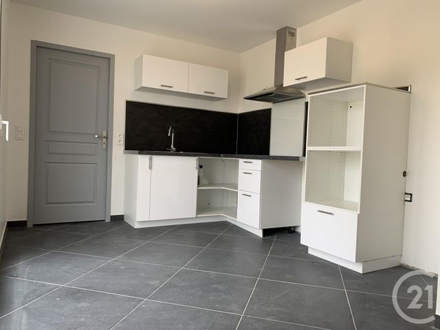 Maison &agrave; louer - 4 pi&egrave;ces - 95 m2 - St Maur - 36 - CENTRE