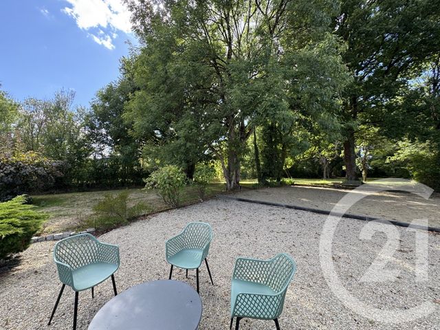 Maison à vendre - 6 pièces - 273,36 m2 - St Denis De Jouhet - 36 - CENTRE