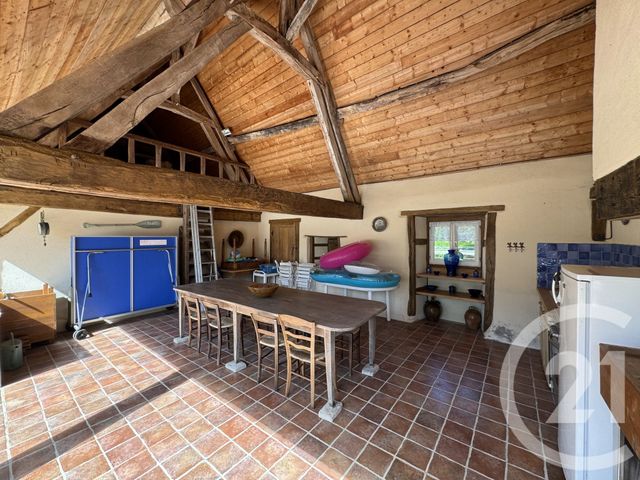 Maison à vendre - 6 pièces - 273,36 m2 - St Denis De Jouhet - 36 - CENTRE