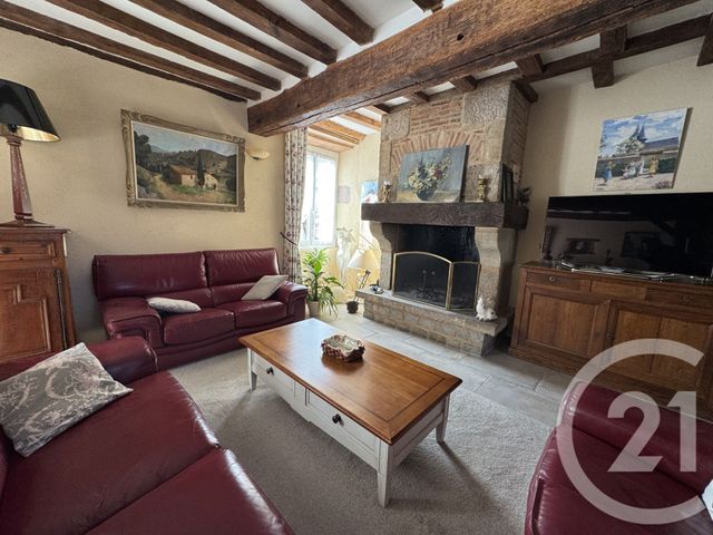 Maison à vendre - 6 pièces - 273,36 m2 - St Denis De Jouhet - 36 - CENTRE