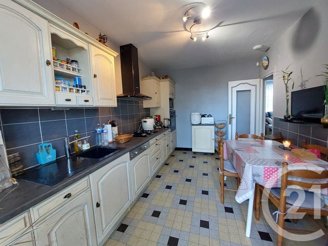 Maison à vendre - 7 pièces - 123 m2 - Issoudun - 36 - CENTRE