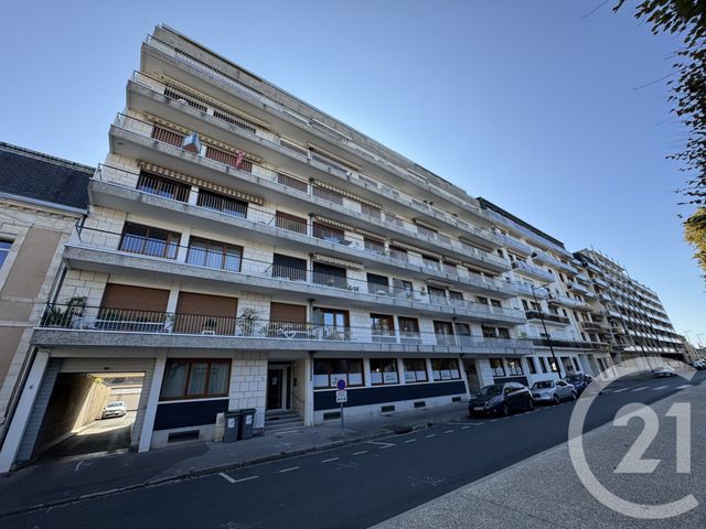 Appartement T4 à vendre - 4 pièces - 90,10 m2 - Chateauroux - 36 - CENTRE