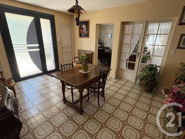 Maison &agrave; vendre - 7 pi&egrave;ces - 186,67 m2 - Chateauroux - 36 - CENTRE