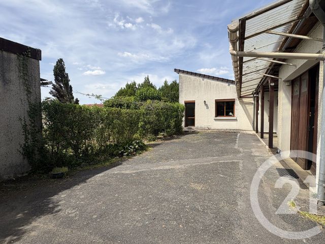 Maison &agrave; vendre - 5 pi&egrave;ces - 120 m2 - Le Poinconnet - 36 - CENTRE
