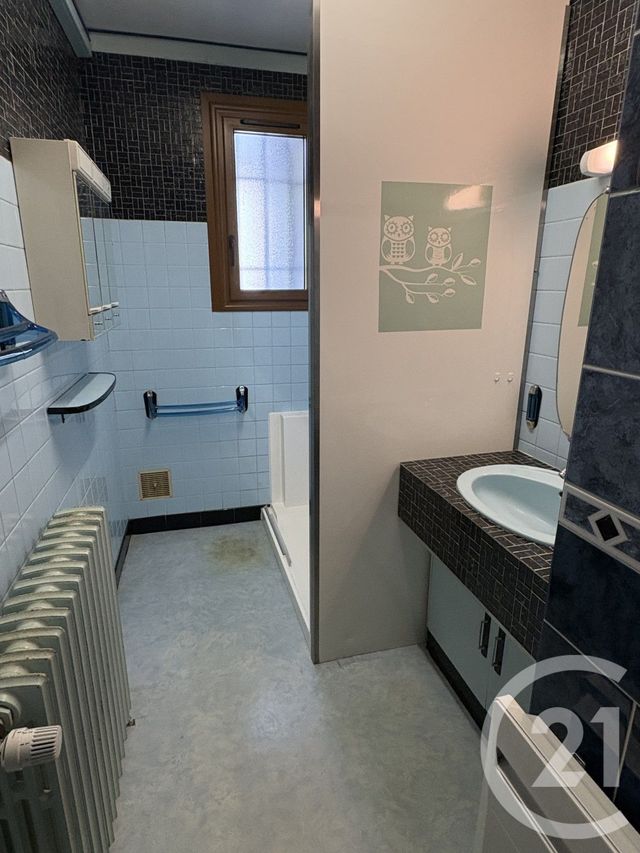 Maison &agrave; vendre - 5 pi&egrave;ces - 120 m2 - Le Poinconnet - 36 - CENTRE
