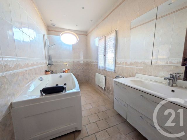 Maison &agrave; vendre - 5 pi&egrave;ces - 139,80 m2 - Argenton Sur Creuse - 36 - CENTRE