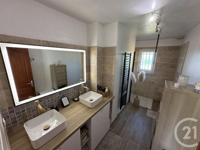 Maison à vendre - 5 pièces - 140 m2 - St Maur - 36 - CENTRE