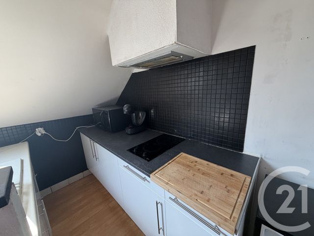 Appartement T2 &agrave; louer - 2 pi&egrave;ces - 34 m2 - Chateauroux - 36 - CENTRE