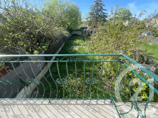 Maison &agrave; louer - 5 pi&egrave;ces - 96,18 m2 - Chateauroux - 36 - CENTRE