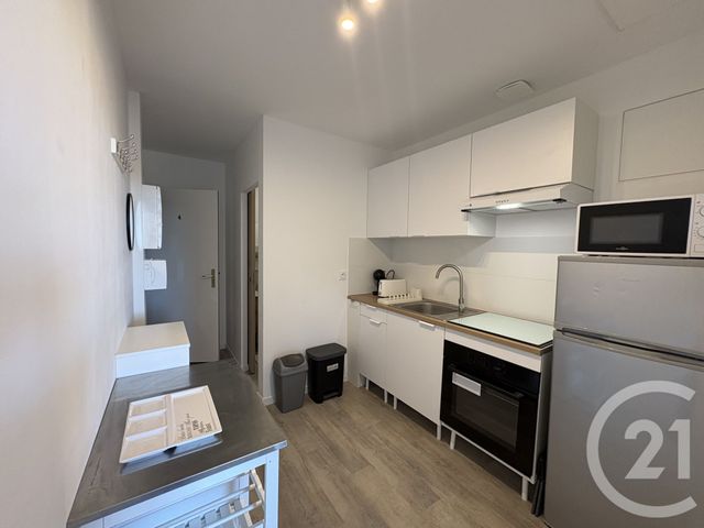 Appartement T2 &agrave; louer - 2 pi&egrave;ces - 31 m2 - Chateauroux - 36 - CENTRE