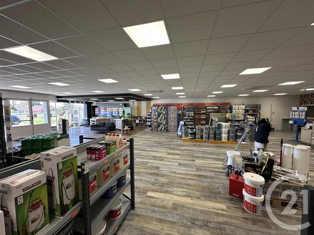 Local commercial à louer - 670.0 m2 - 36 - Indre