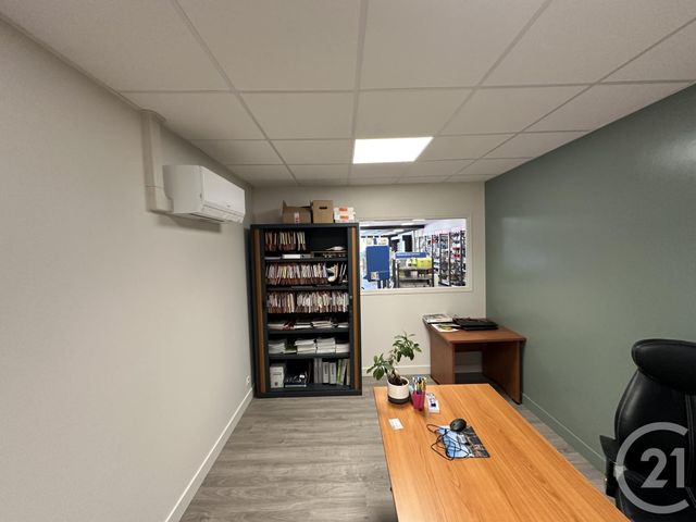 Local commercial à louer - 670.0 m2 - 36 - Indre