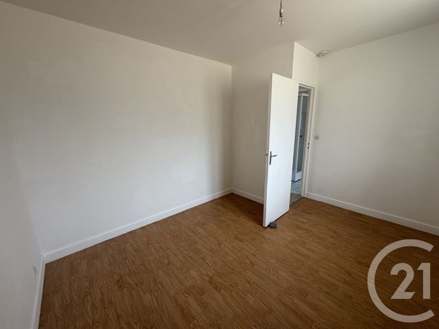 Appartement T2 &agrave; louer - 2 pi&egrave;ces - 31,94 m2 - St Maur - 36 - CENTRE
