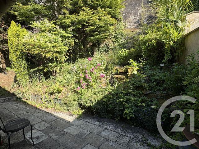 Maison à vendre - 7 pièces - 196 m2 - Chateauroux - 36 - CENTRE