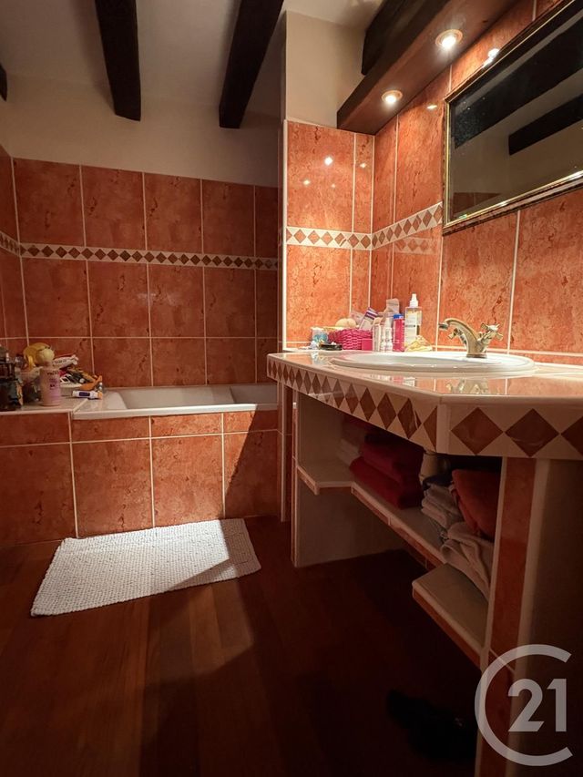 Maison à vendre - 7 pièces - 196 m2 - Chateauroux - 36 - CENTRE