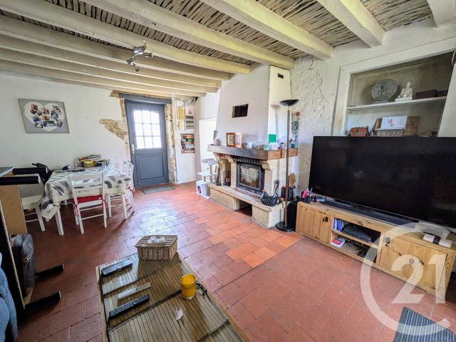 Maison à vendre - 3 pièces - 101,11 m2 - Oulches - 36 - CENTRE