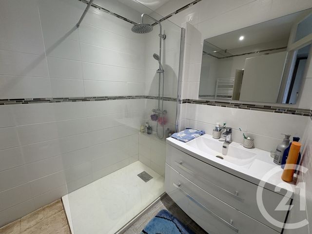 Maison à vendre - 4 pièces - 74,86 m2 - Chateauroux - 36 - CENTRE