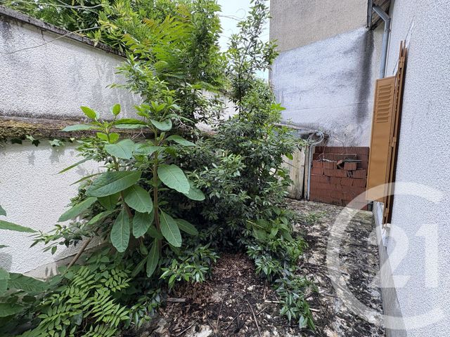 Maison à vendre - 4 pièces - 74,86 m2 - Chateauroux - 36 - CENTRE