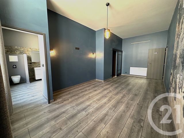 Appartement T3 à vendre - 3 pièces - 114 m2 - Chateauroux - 36 - CENTRE