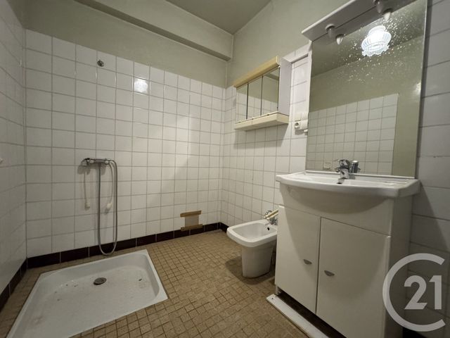 Maison &agrave; vendre - 6 pi&egrave;ces - 140,12 m2 - Neuvy St Sepulchre - 36 - CENTRE