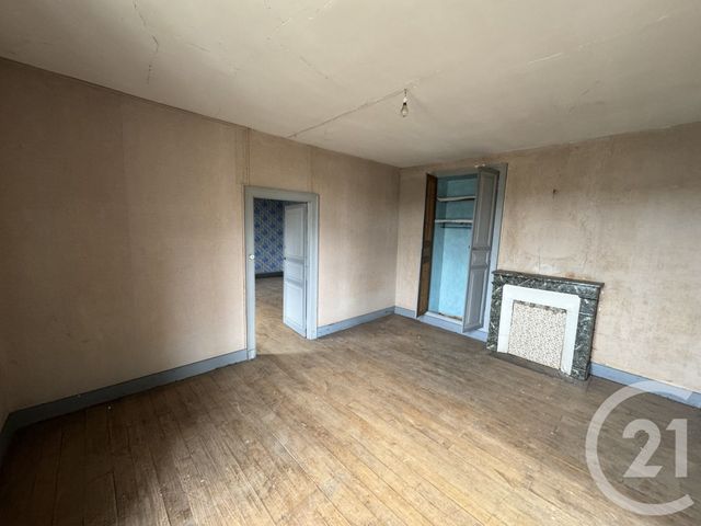 Maison à vendre - 6 pièces - 140,12 m2 - Neuvy St Sepulchre - 36 - CENTRE